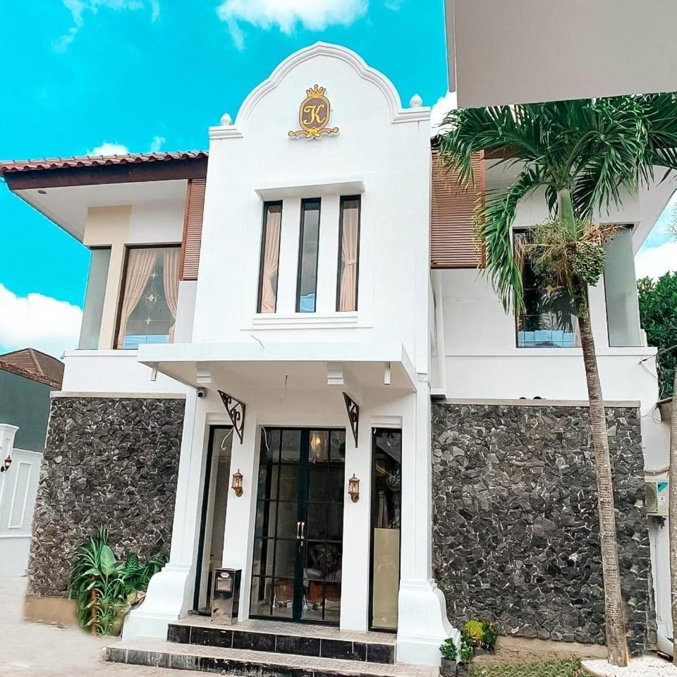 Kartiko Palagan Eksklusif Yogyakarta 호텔 Kejayan 외부 사진